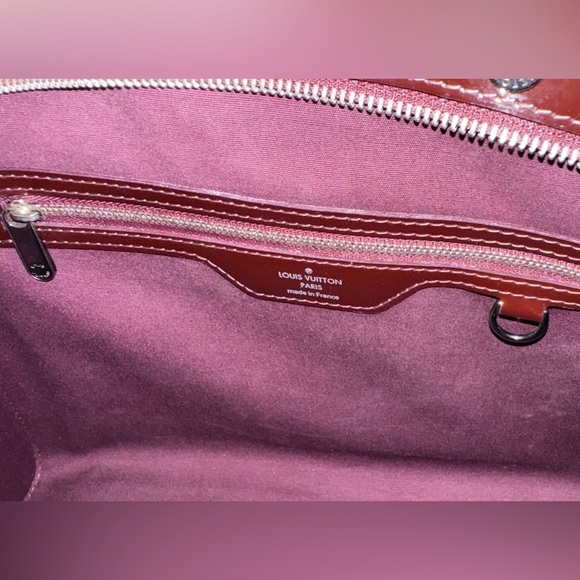 Auth. Louis Vuitton 2011 Bordeaux Electric Epi Brea MM Bag (COA) - Picture 7 of 16